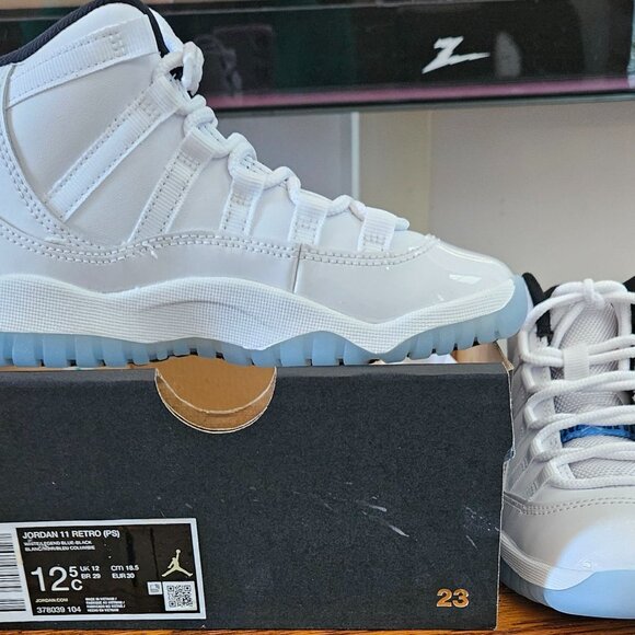 Nike Jordan 11 Retro - Picture 1 of 1